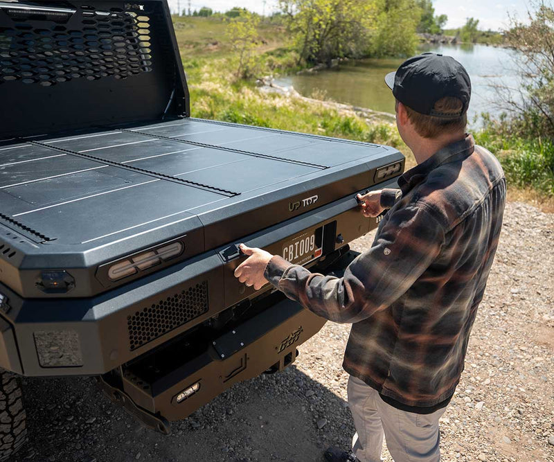 Load image into Gallery viewer, 4th Gen Tacoma Ute70 Modular Tray Bed
